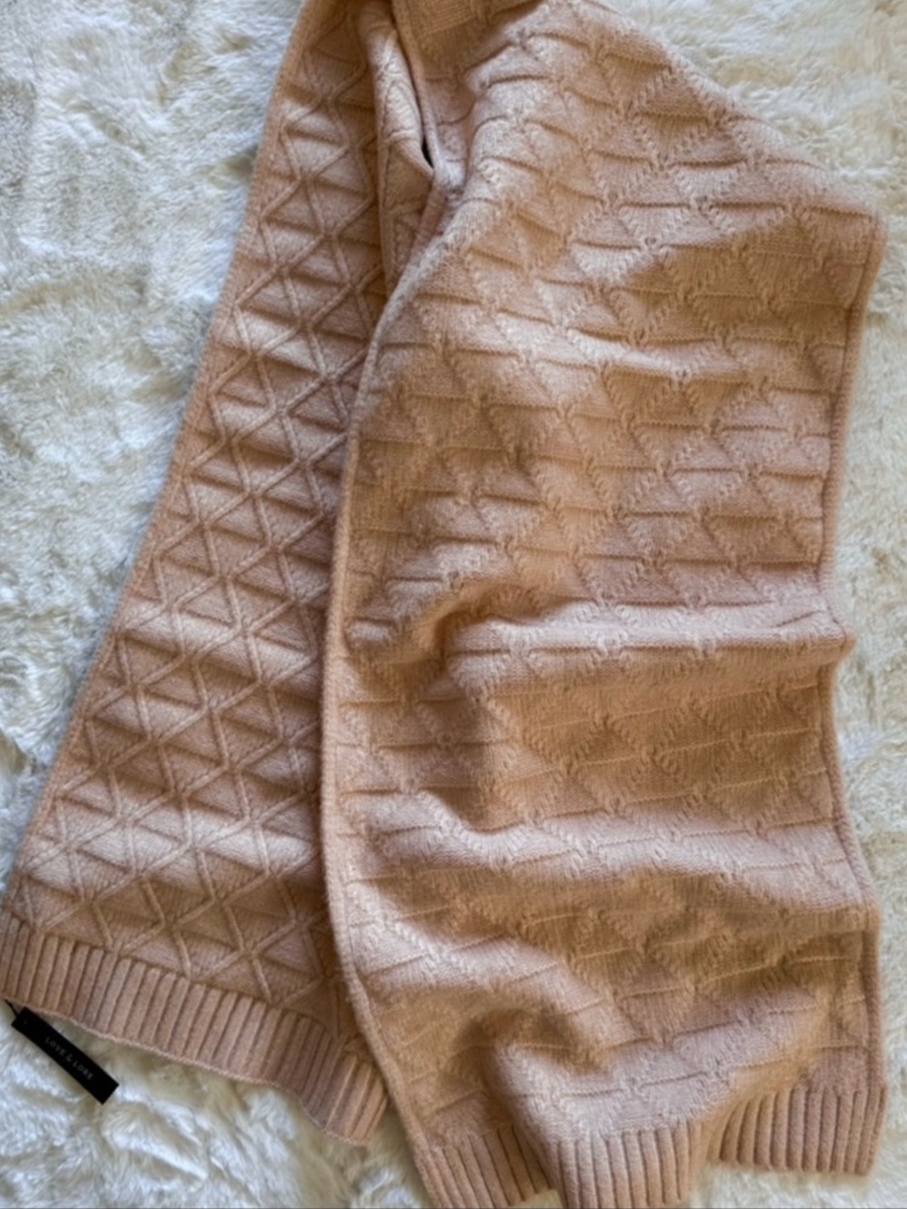 NWT Love & Lore Blush Cable Knit Luxe Wide Scarf